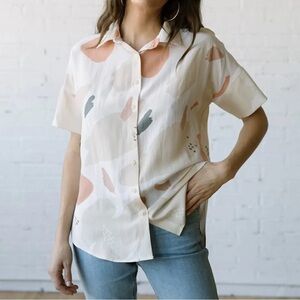 Tradlands Short Sleeve Box Top in Caroline Print